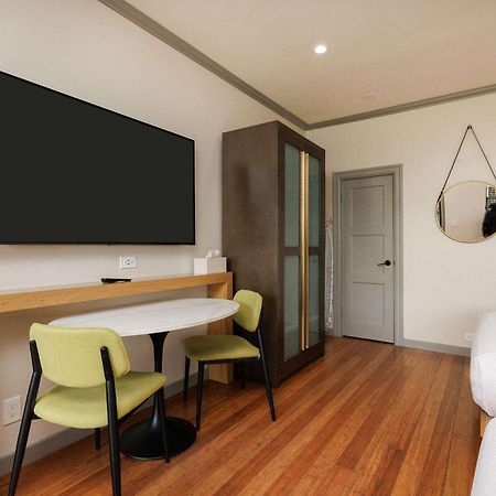 נובאטו Inn Marin And Suites, Ascend Hotel Collection מראה חיצוני תמונה
