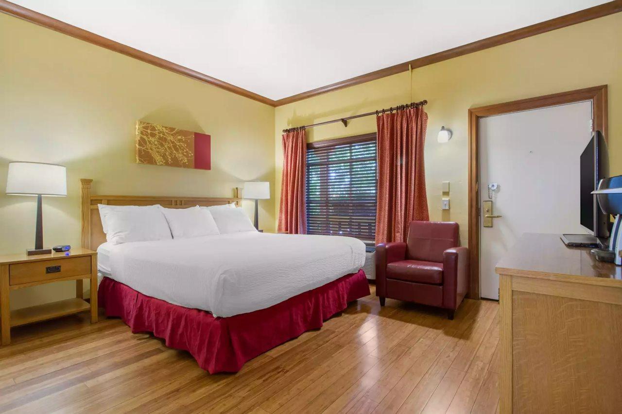 נובאטו Inn Marin And Suites, Ascend Hotel Collection מראה חיצוני תמונה