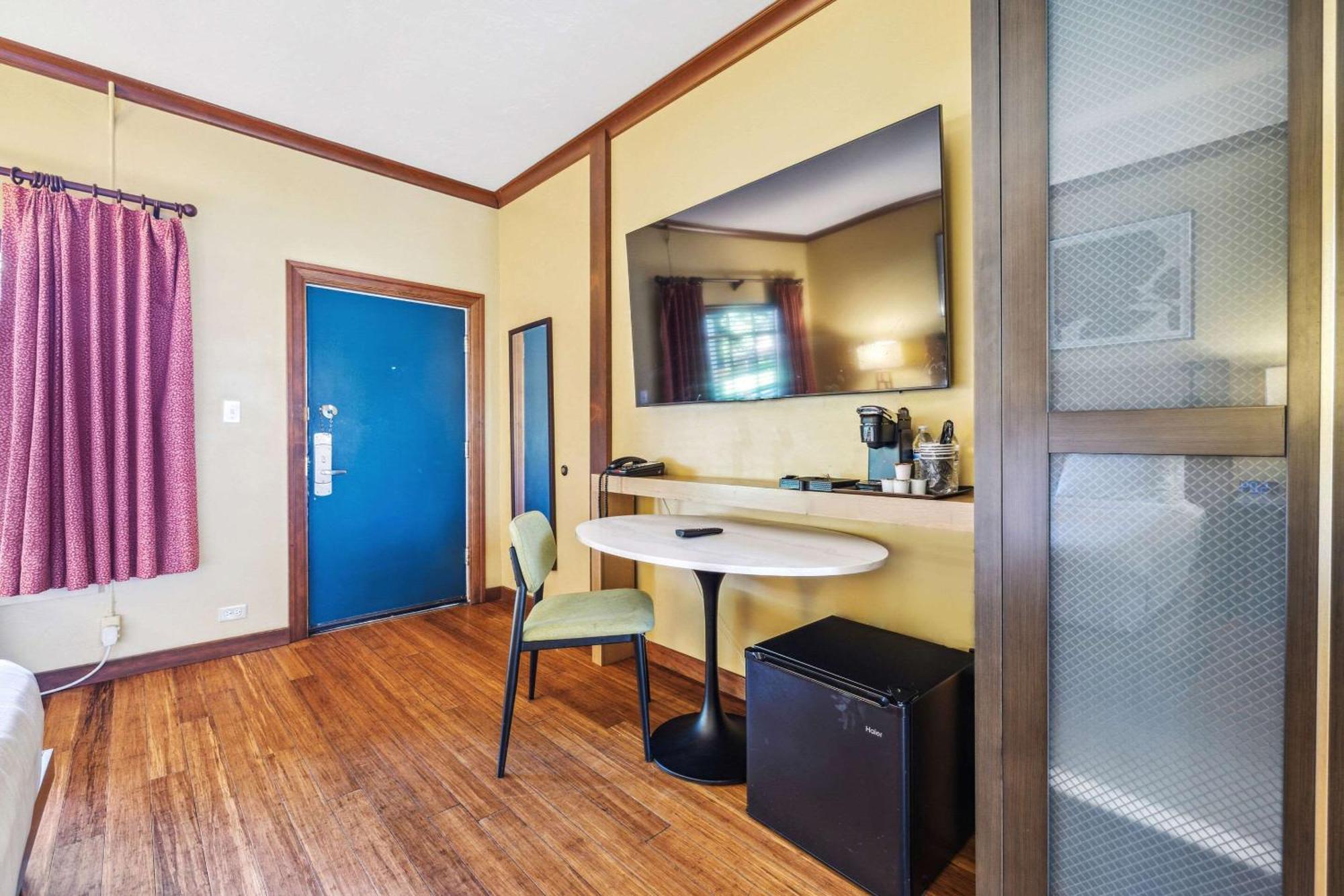 נובאטו Inn Marin And Suites, Ascend Hotel Collection מראה חיצוני תמונה